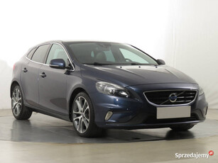 Volvo V40 2.0 D4