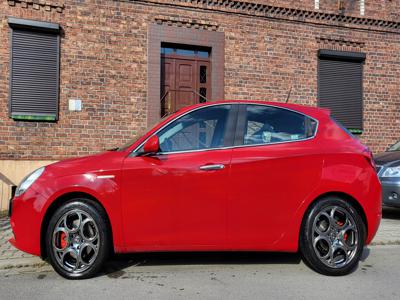 Alfa Romeo Giulietta Nuova II Hatchback 5d 1.4 TB 16v Mair 170KM 2011