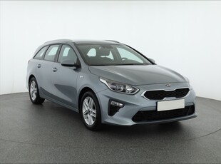 Kia Ceed 2022 1.5 T