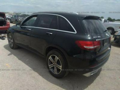 Mercedes GLC 300 2019, 2.0L, po gradobiciu