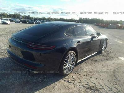 Porsche Panamera 2019, 3.0L, uszkodzony przód