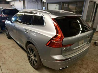 Volvo XC 60 2018, 2.0L, T6 Inscription, 4x4, uszkodzony przód