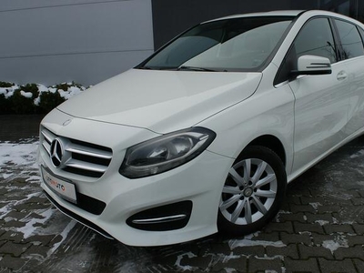 Mercedes B 180 Nawigacja.30,800Netto