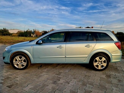 Opel Astra H Lift 2010r. Sprowadzony