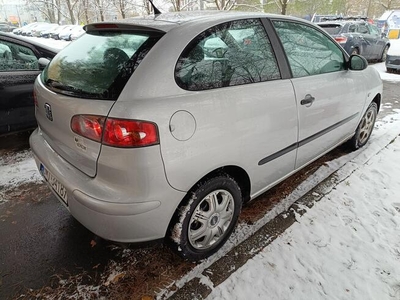 Seat Ibiza III 1.2 64KM 2003r