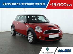 Mini Mini R56 Hatchback 1.6 i 16V Turbo 175KM 2008