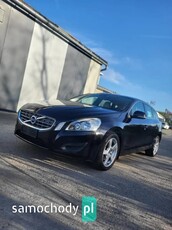 Volvo V60 I