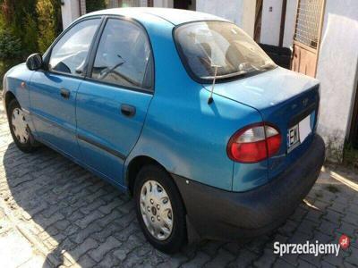 Niebieski Daewoo Lanos