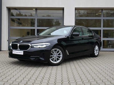 BMW 518