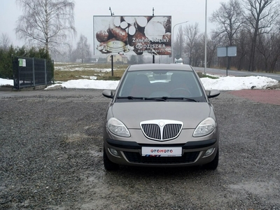 Lancia Ypsilon