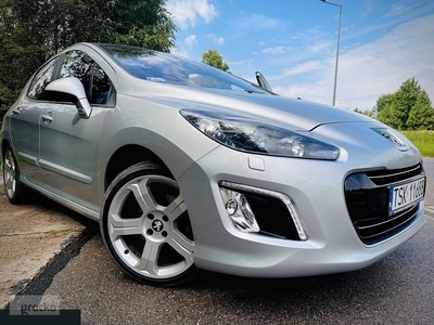 Peugeot 308 I bogate wyposażenie FULL 2011r