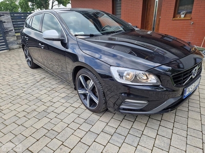 Volvo V60 I R-Design 2.0 Diesel 120KM skóra Ledy itp