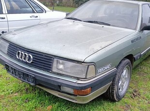 Audi 100 c3 w całości lub na części.