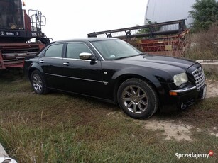 chrysler 300 c 5.7 hemi 340 km czarny