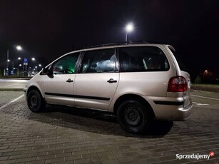 Ford Galaxy 2.3 LPG benz