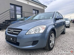 Kia Ceed 2009 1,4 Benzyna