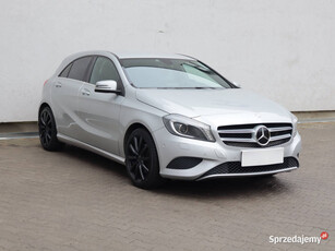 Mercedes A A 200