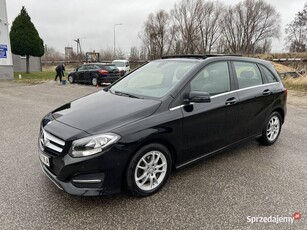 Mercedes B 1.6 BENZYNA Klimatyzacja Nawigacja Ledy Panorama MOŻLIWA ZAMIANA