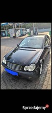 Mercedes C - klasa / 2.2 diesel / 2004 polift