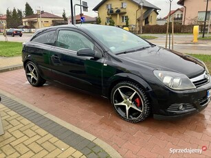 Opel Astra H GTC