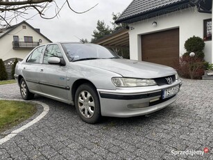 Peugeot 406