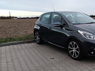 Sprzedam Peugeot 208