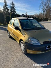 Toyota yaris 1.0 benzyna. 1999r