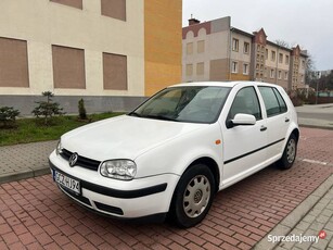 Vw golf automat mały przebieg zdrowy sprawny gotowy do jazdy