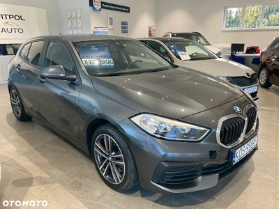 BMW Seria 1 118i Advantage