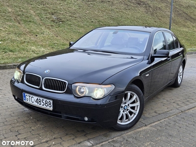 BMW Seria 7 745i