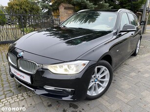 BMW Seria 3 320d Touring Luxury Line