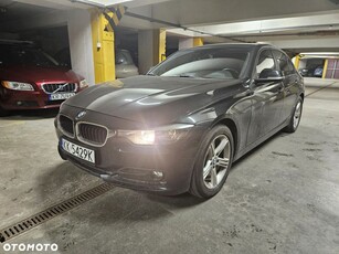 BMW Seria 3 320i Touring Modern Line