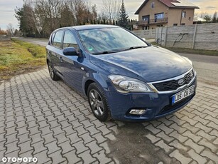 Kia Ceed 1.4 CVVT Attract