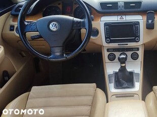 Volkswagen Passat 2.0 TDI DPF Highline