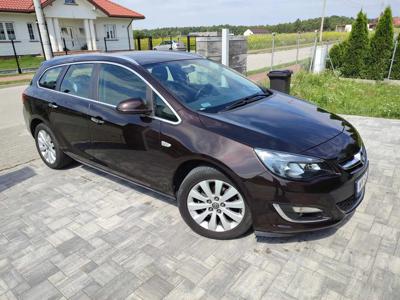 Używane Opel Astra - 27 500 PLN, 227 776 km, 2013