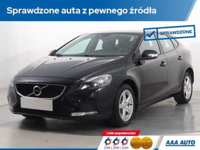 Używane Volvo V40 - 62 000 PLN, 102 919 km, 2016