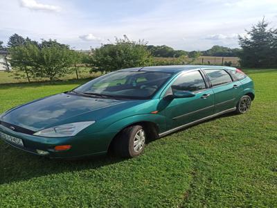 Używane Ford Focus - 4 500 PLN, 240 000 km, 1999