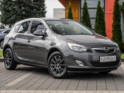 Używane Opel Astra - 29 900 PLN, 182 000 km, 2010