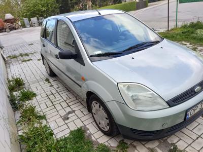 Używane Ford Fiesta - 6 500 PLN, 210 000 km, 2004