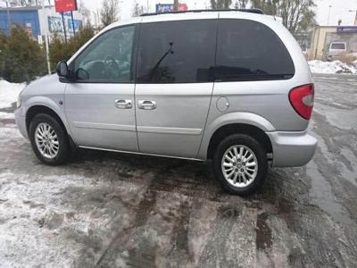 Używane Chrysler Voyager - 12 000 PLN, 292 150 km, 2006