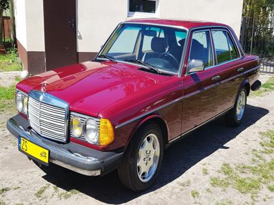 Używane Mercedes-Benz W123 - 62 000 PLN, 260 000 km, 1985