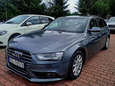 Używane Audi A4 - 48 900 PLN, 296 300 km, 2015