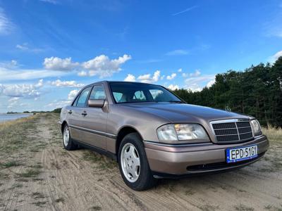 Używane Mercedes-Benz Klasa C - 8 900 PLN, 199 755 km, 1994