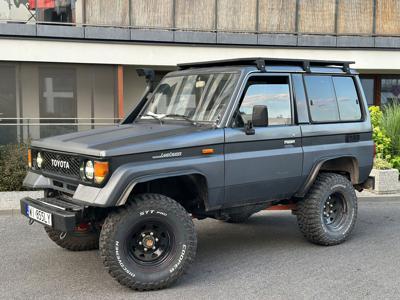 Używane Toyota Land Cruiser - 45 900 PLN, 348 000 km, 1990