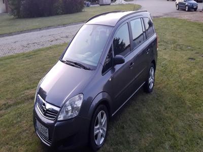 Używane Opel Zafira - 15 900 PLN, 165 000 km, 2009