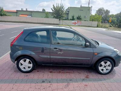 Używane Ford Fiesta - 3 500 PLN, 230 000 km, 2006