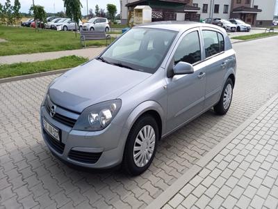 Używane Opel Astra - 9 900 PLN, 200 000 km, 2005