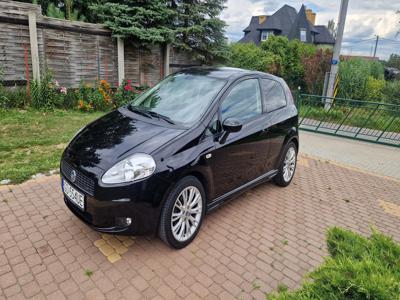 Używane Fiat Grande Punto - 14 400 PLN, 241 468 km, 2008