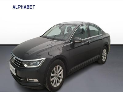 Używane Volkswagen Passat - 79 900 PLN, 136 713 km, 2019