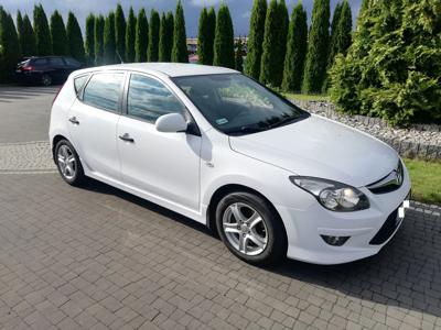 Używane Hyundai I30 - 15 500 PLN, 229 000 km, 2010